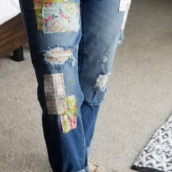 Patchwork distressed jeans - Picture 8 of 15